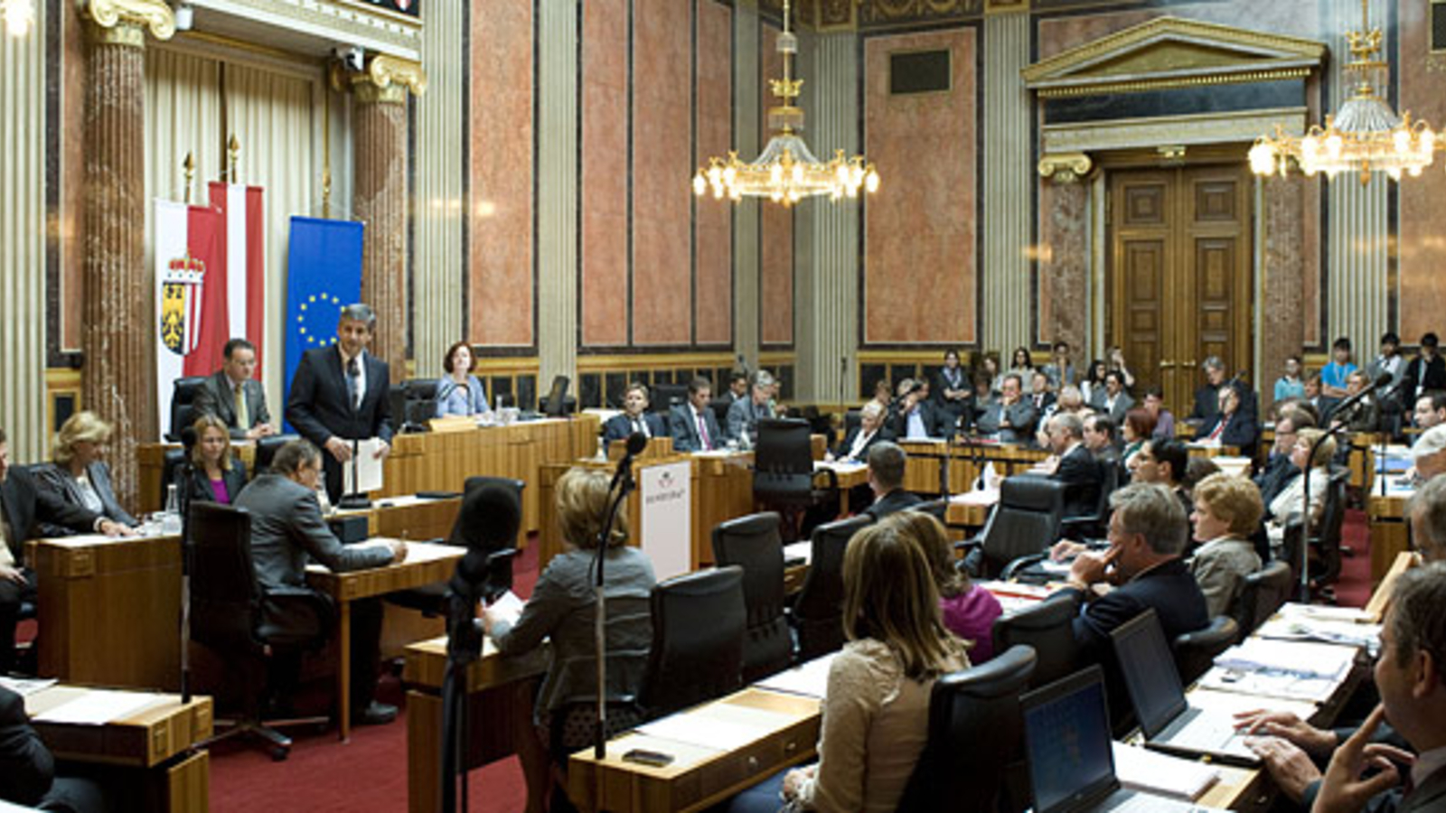 Neue Debatte über Abschaffung des Bundesrates