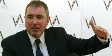 061010_stadler_APA
