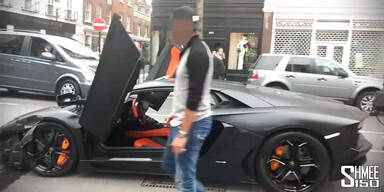 Lamborghini um 400.000€ baut Unfall