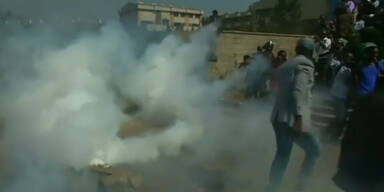 Schüler mit Tränengas beschossen