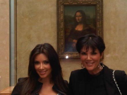 Kim & Kris Kardashian im Louvre