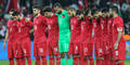 Türkische Fußballfans pfiffen Gedenkminute aus