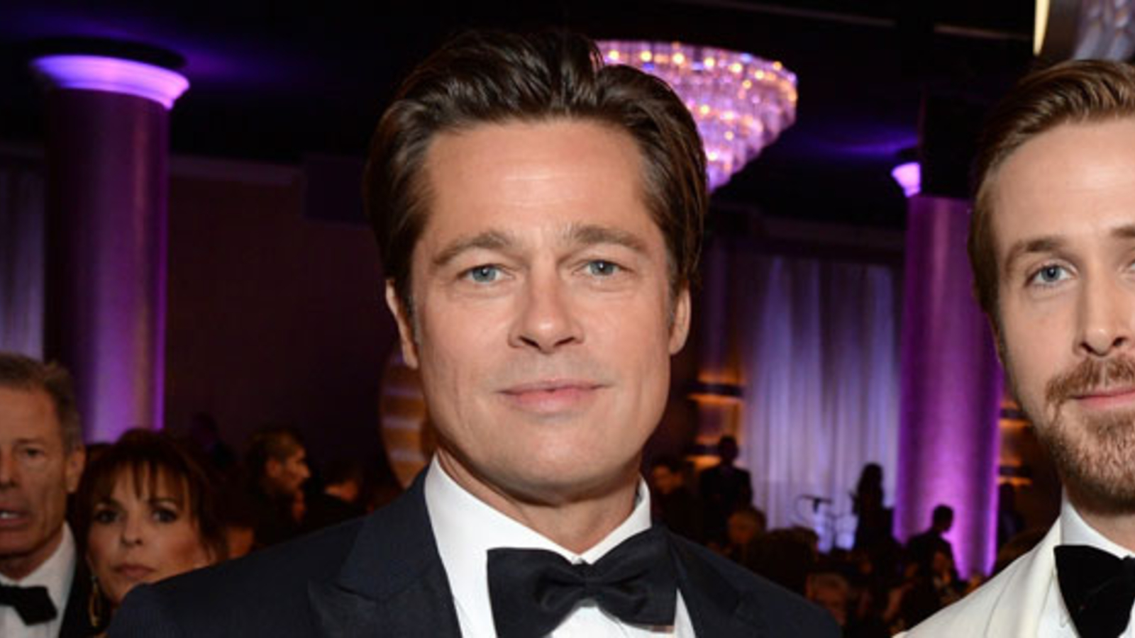Brad Pitt, warum siehst du so jung aus?