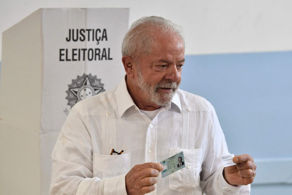 Lula oder Bolsonaro - Brasilianer wählen Präsidenten