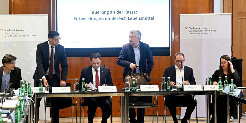 Lebensmittelgipfel: Handel will nicht an hohen Preisen Schuld sein