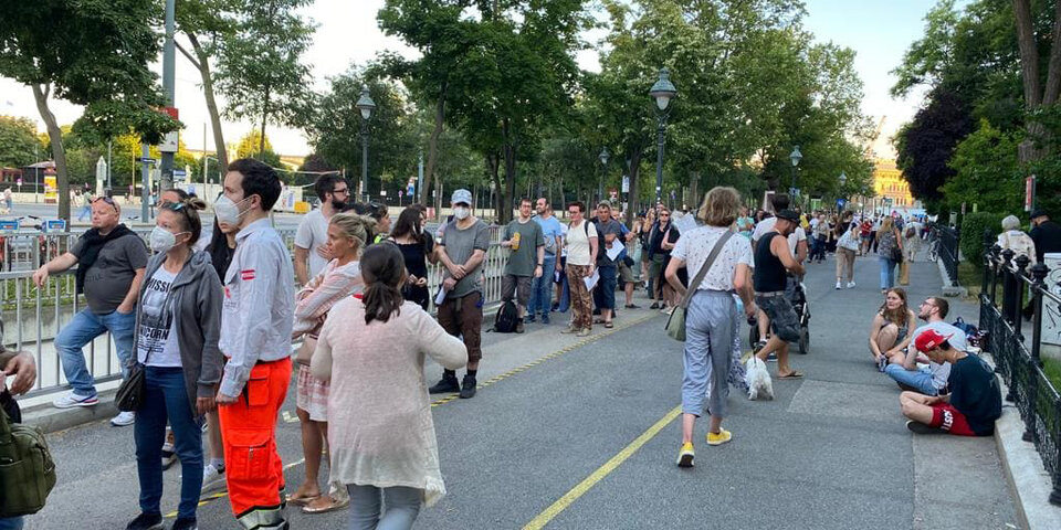Mega-Ansturm auf Impfung ohne Anmeldung in Wien