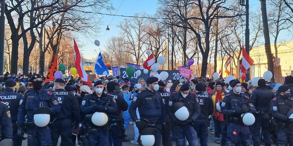 27.000 Demo- Teilnehmer, mehr als 500 Anzeigen