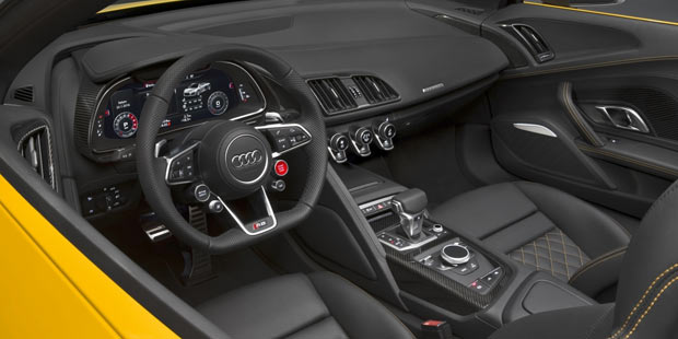 Audi greift mit dem neuen R8 Spyder an