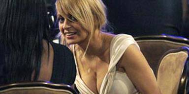 Nicole Richie mag ihre vollen Brüste gar nicht