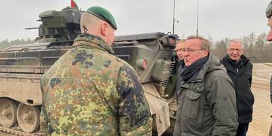 Verteidigungsminister Pistorius besucht Panzer-Ausbildung