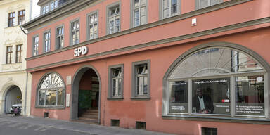 Brandanschlag auf Bürgerbüro von SPD-Bundestagsabgeordneten Dia