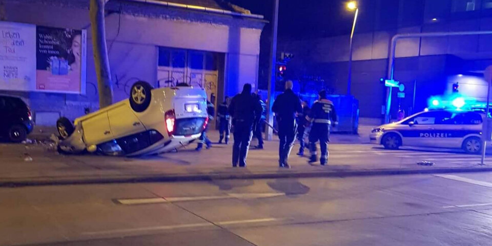 Spektakulärer Unfall in Wien