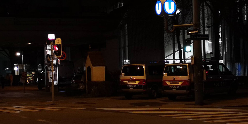 Am Schöpfwerk Rettungseinsatz U-Bahn