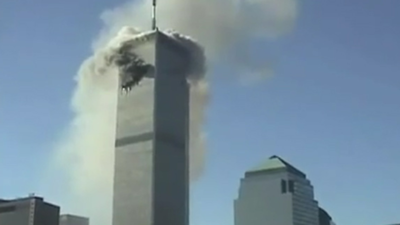 11 сентября 2001 внутри башен. Башни-близнецы 11 сентября 2001. Пентагон 11 сентября. Башни-близнецы 11 сентября 2001. Башни близнецы 11 сентября.