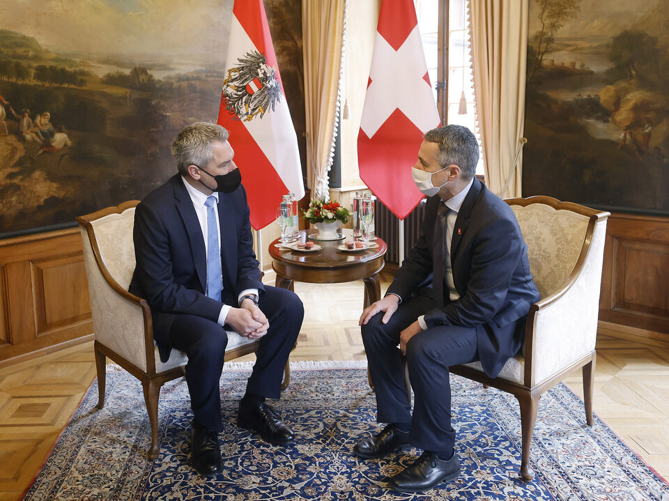 Nehammer zu Besuch in der Schweiz