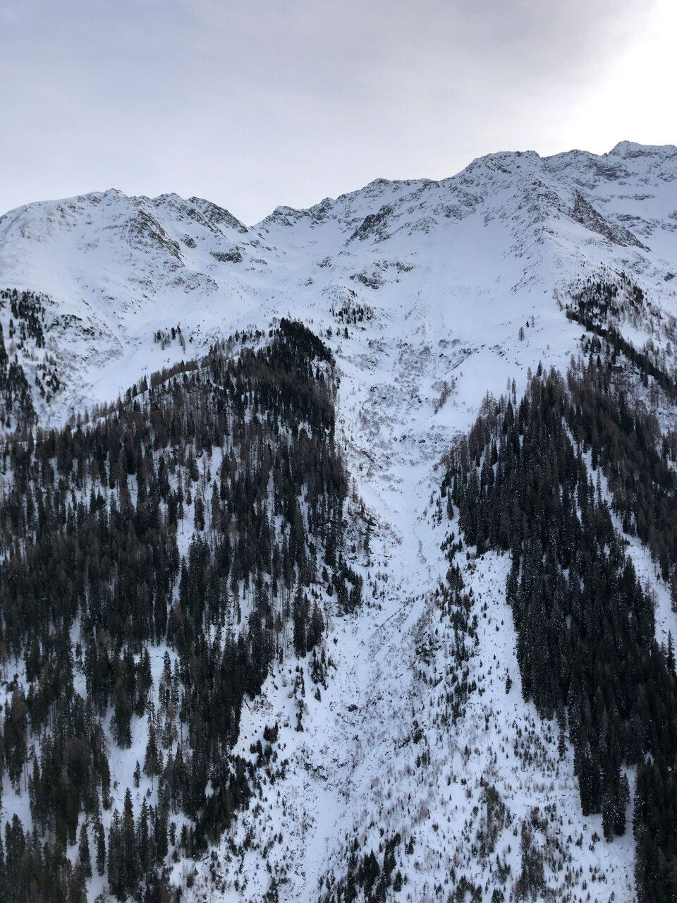 Lawinen-Drama in Tirol: 58-Jähriger tot