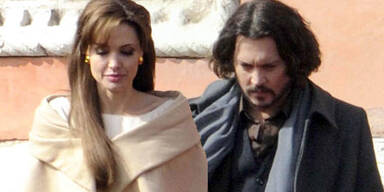 Angelina Jolie & Johnny Depp hassen sich