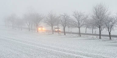 Wetter Winter Schnee Verkehr Nebel