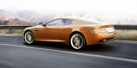 Aston Martin Virage in Genf 2011