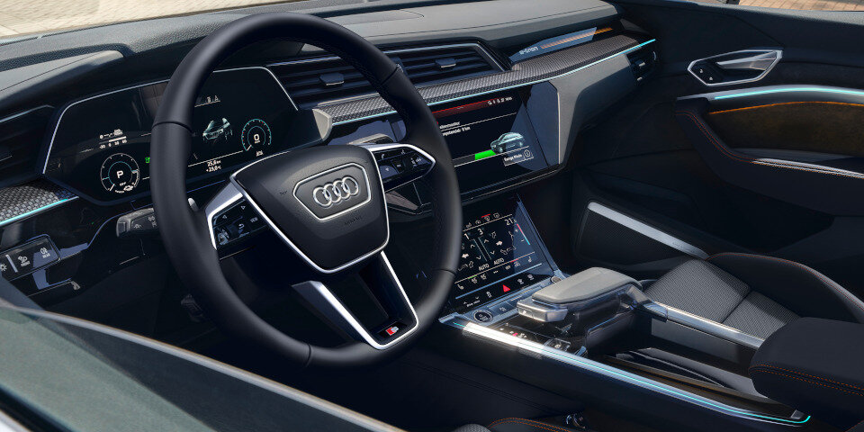 Audi e-tron (Sportback) als S-Line Black Edition