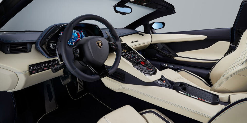 So kommt der Aventador S Roadster