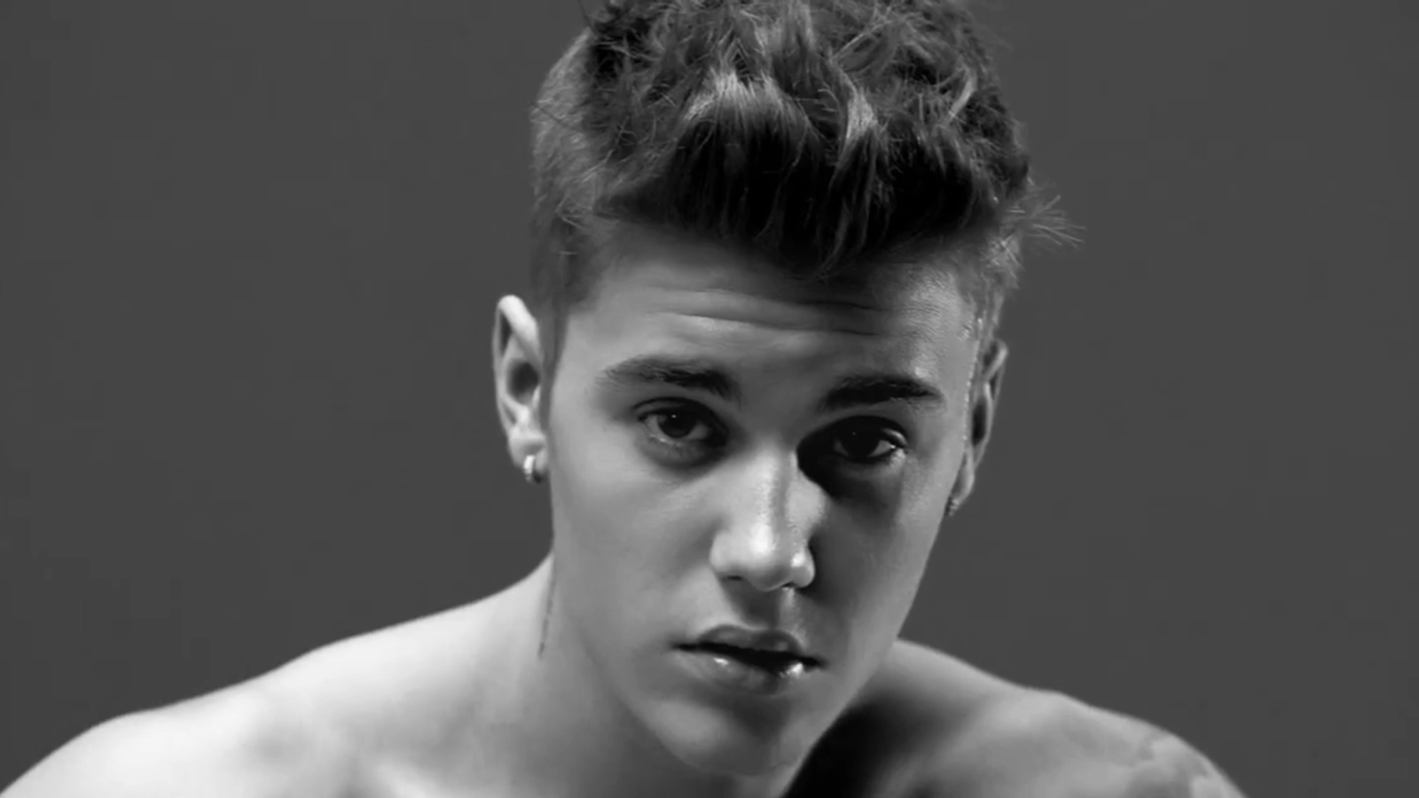 Justin Bieber Nackt Für Calvin Klein Oe24at 6471