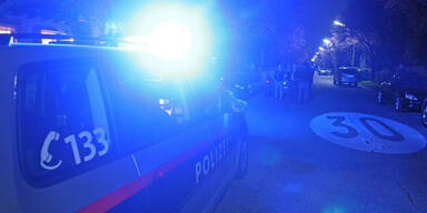 29-Jähriger rastet mit Baby im Arm komplett aus