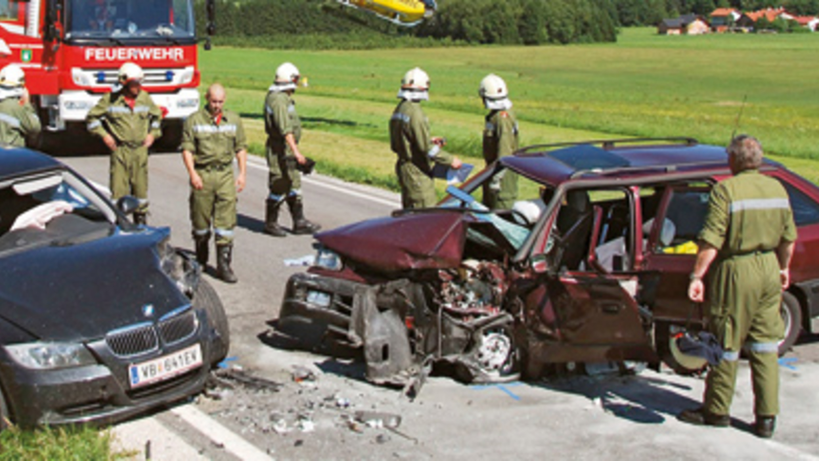 Horror-Crash Zweier Pkws: Salzburger Tot - Oe24.at