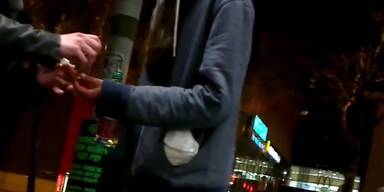 Drogendealer mit Aids beißt Wiener Polizisten