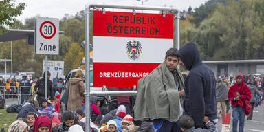 Flüchtlinge auf dem Weg nach Österreich