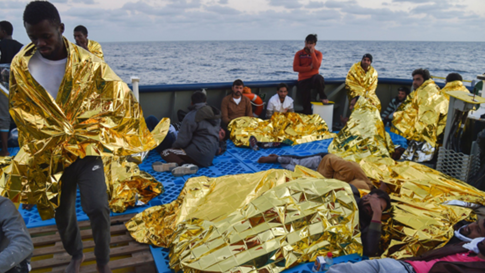 766 Flüchtlinge Im Mittelmeer Gerettet 