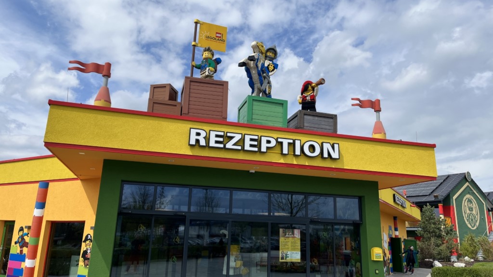 Die Rezeption im Legoland Deutschland Resort