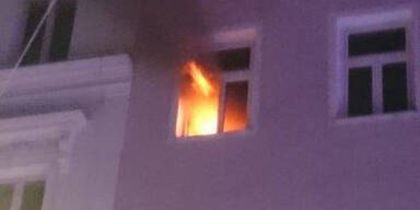 Flammen schlugen aus dem Fenster: Inferno in Wien-Hernals Lacknergasse