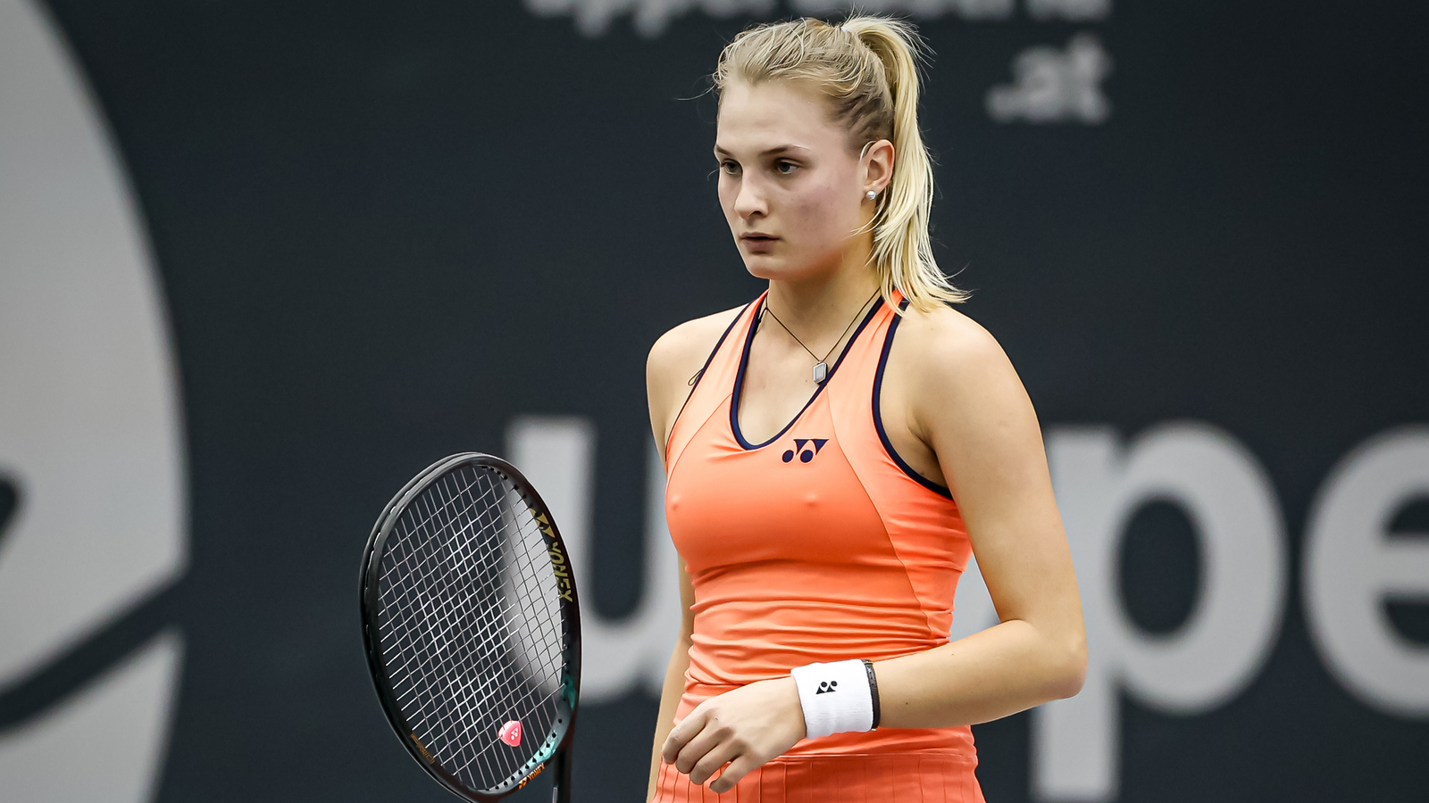 Tennis Star Droht Wegen Sex Dopings Karriere Aus