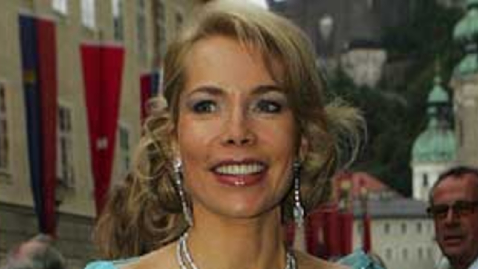 Die Begum übersiedelt an den Mondsee