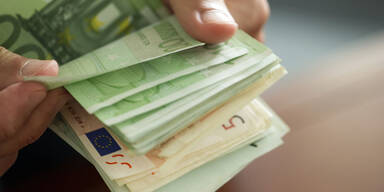 Sozialausschuss ebnet Weg für 1.500-Euro-Pflegebonus für Angehörige
