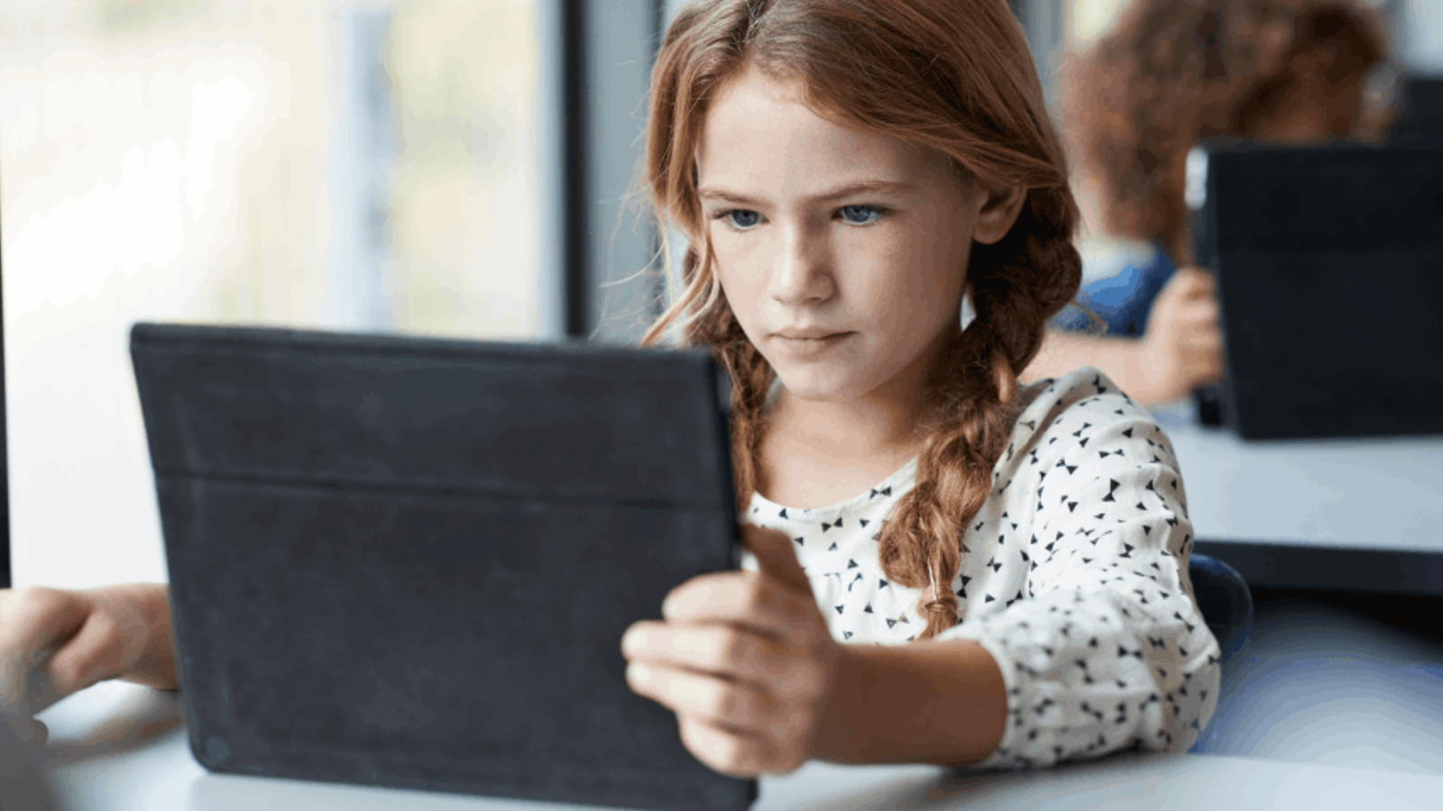 Regierung GratisTablets an Schüler 1/4 noch nicht ausgeliefert