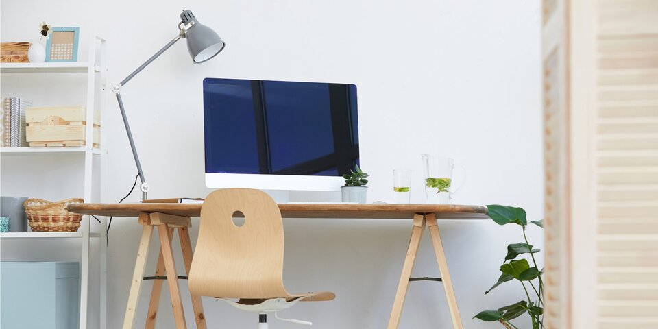 Home Office Schreibtisch