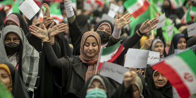 Iran prüft bestehendes Kopftuch-Gesetz