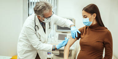 Impfung in Tirol: Auch Schwangere werden geimpft