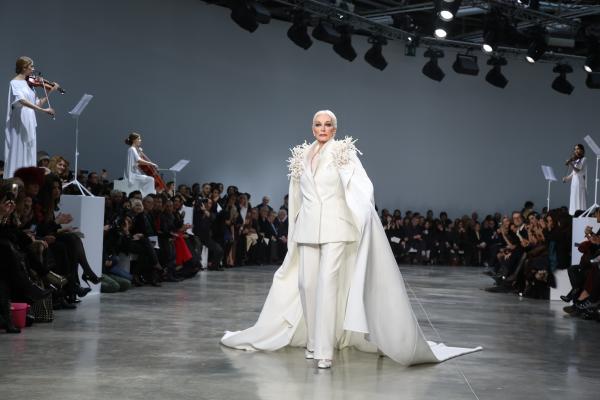 Carmen Dell'Orefice