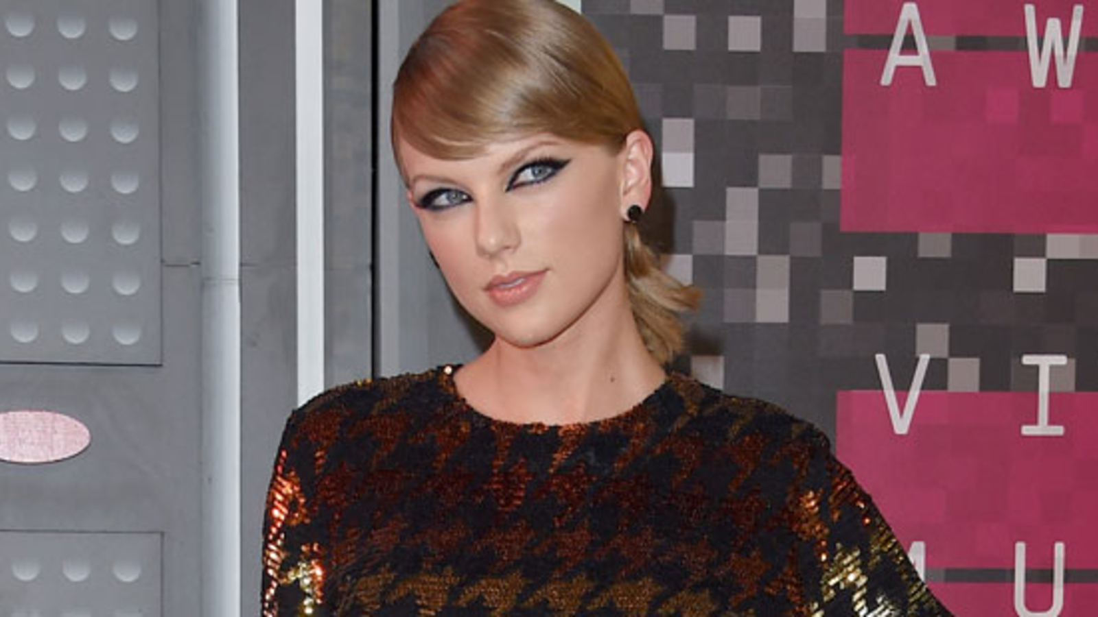 So viel verdient Taylor Swift oe24.at
