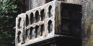 Romeo And Juliet Balcony