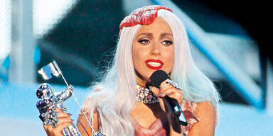 Lady Gaga im Fleischkleid bei MTV Awards