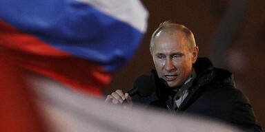 Massive Betrugsvorwürfe gegen Wahlsieger Putin