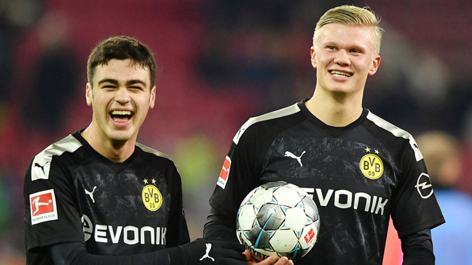 Haaland lebt in Dortmund im „Haus am See“ - OE24