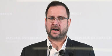FPÖ fordert sofortigen Rücktritt von Blümel und Kurz