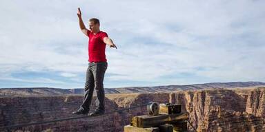  US-Hochseilartist überquert Grand Canyon in 23 Minuten