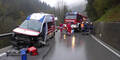 LKW crasht in Rettungsauto
