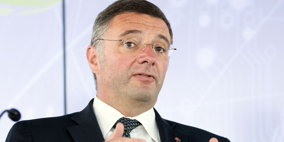 Rendi-Wagner nun auch Klubobfrau